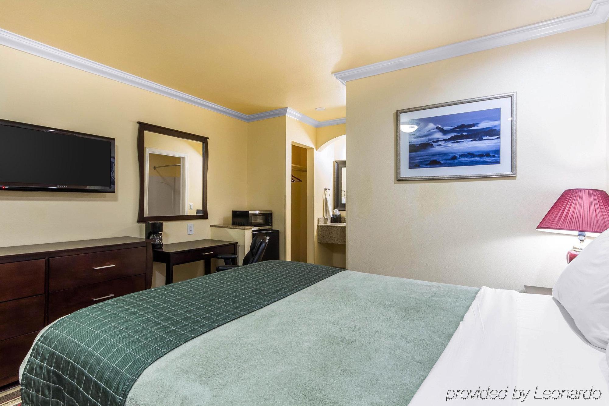 Rodeway Inn & Suites Near The Coliseum & Arena Ώκλαντ Εξωτερικό φωτογραφία
