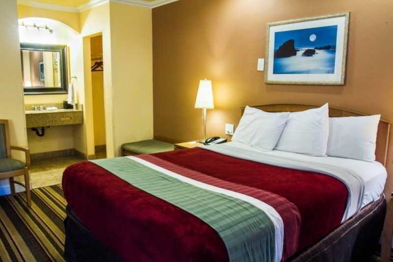 Rodeway Inn & Suites Near The Coliseum & Arena Ώκλαντ Εξωτερικό φωτογραφία