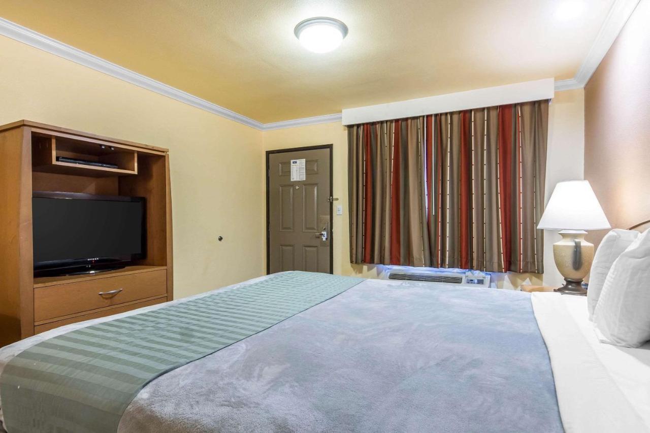 Rodeway Inn & Suites Near The Coliseum & Arena Ώκλαντ Εξωτερικό φωτογραφία