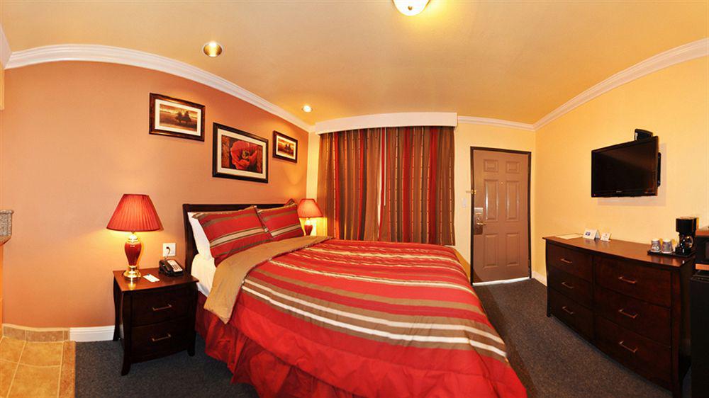 Rodeway Inn & Suites Near The Coliseum & Arena Ώκλαντ Εξωτερικό φωτογραφία